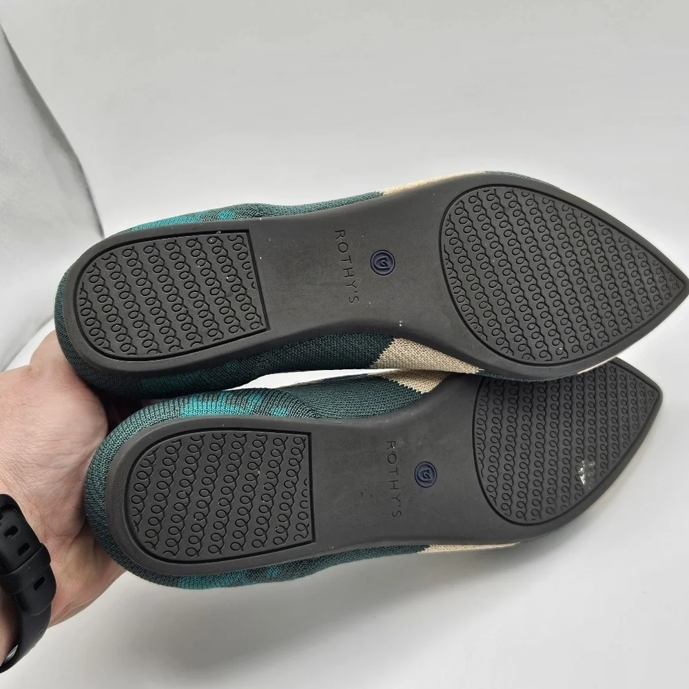 Rothy's The Point pointed toe flats in Moroccan Green pattern size 8